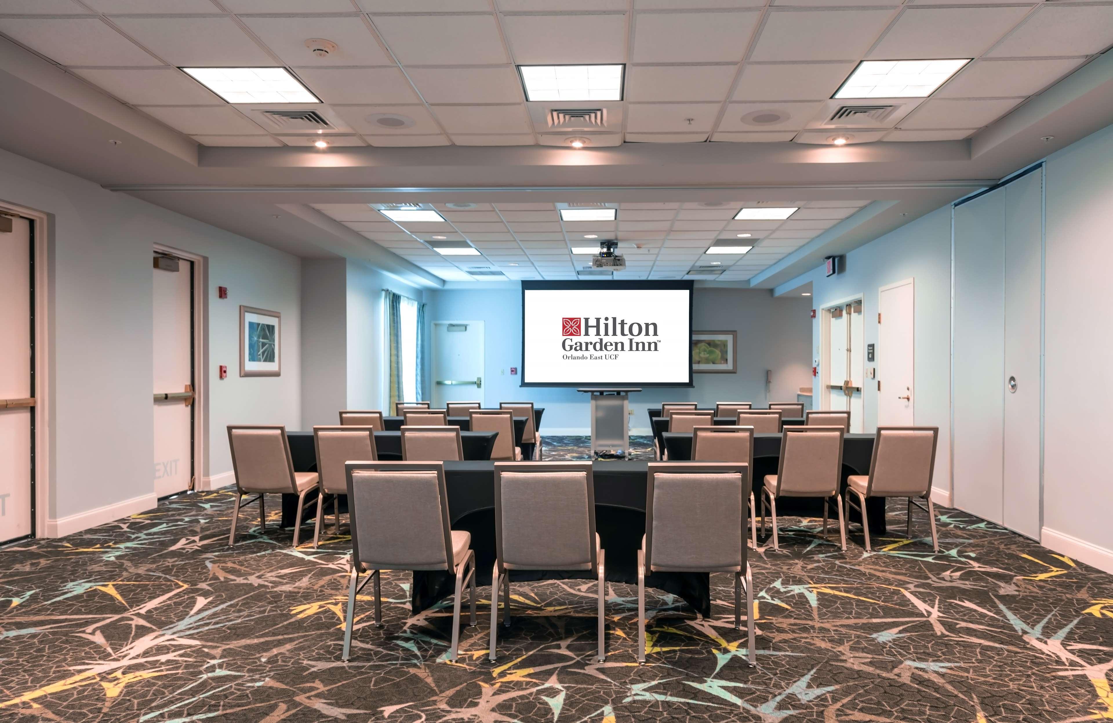 Hilton Garden Inn Orlando East - Ucf Area Alafaya Bagian luar foto