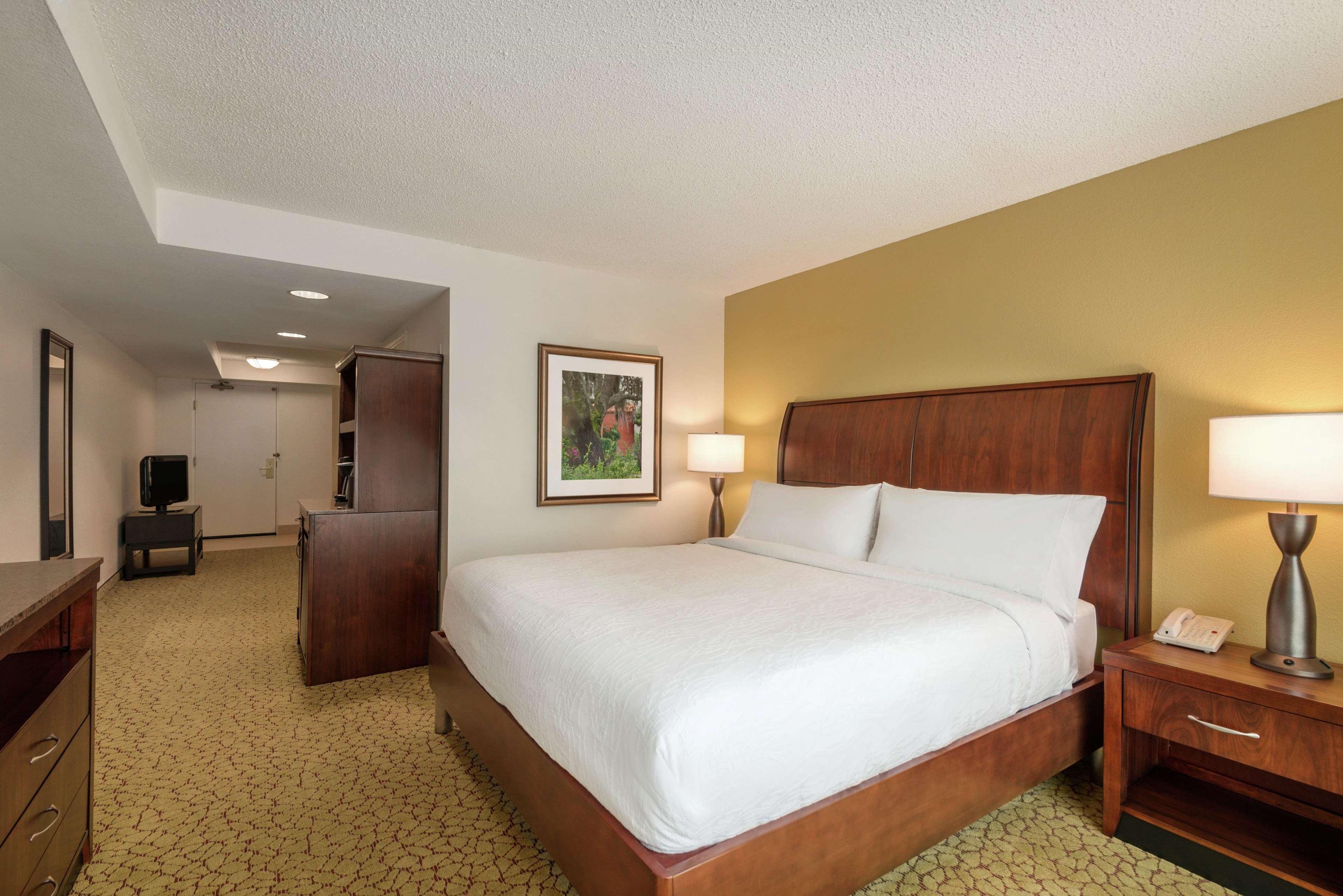 Hilton Garden Inn Orlando East - Ucf Area Alafaya Bagian luar foto