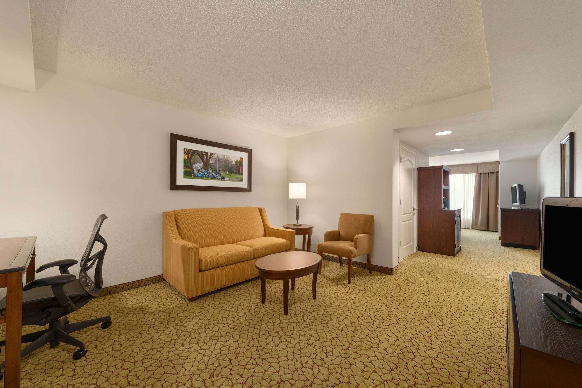 Hilton Garden Inn Orlando East - Ucf Area Alafaya Bagian luar foto
